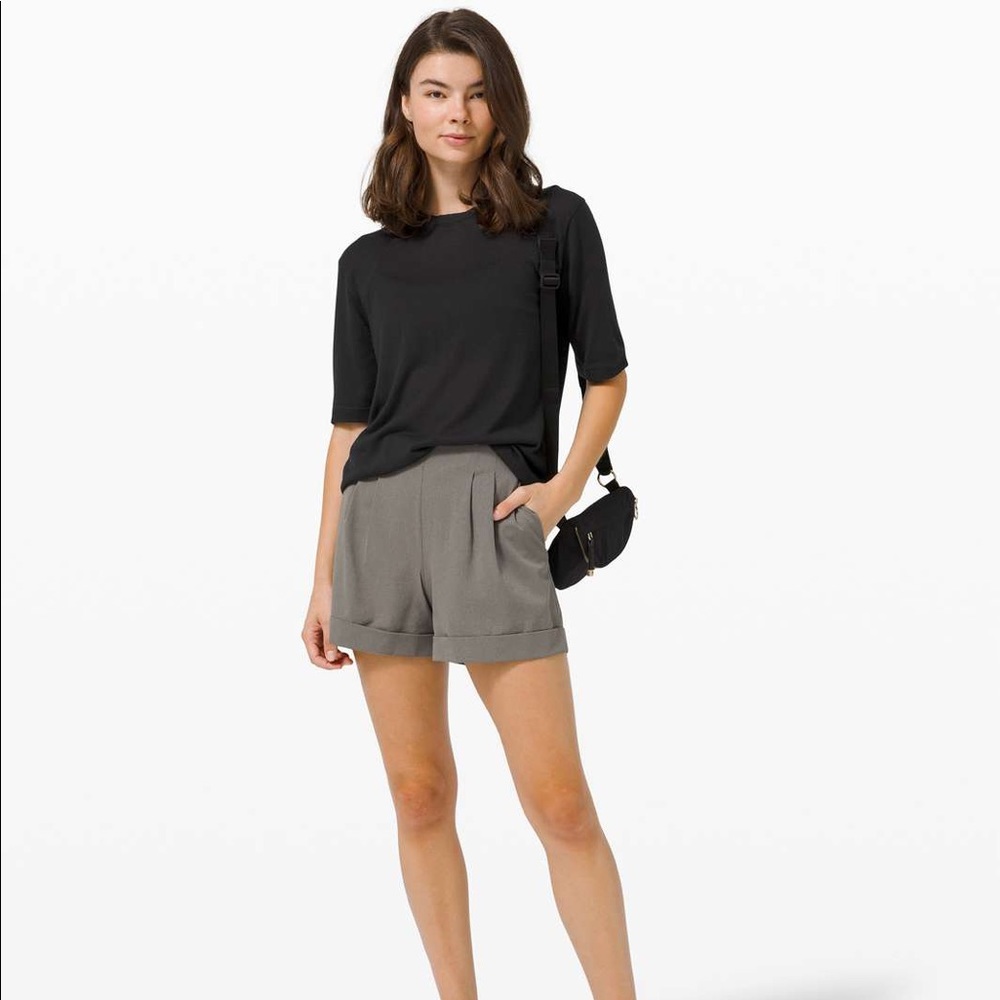 Lululemon Easy Days SS - Black (6)